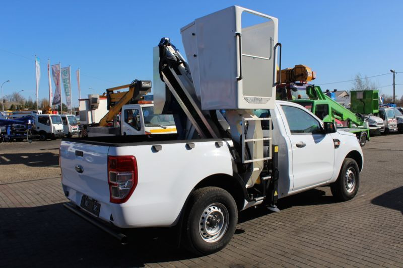 Comet X4-14 zamontowany na Ford Ranger 4x4 PICK-UP - 车载空中平台:图3 Comet X4-14 zamontowany na Ford Ranger 4x4 PICK-UP - 车载空中平台:图3