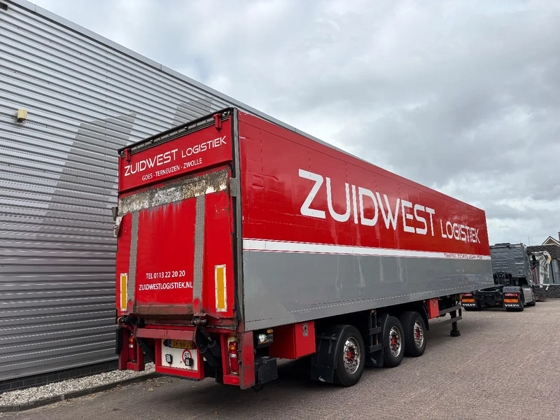 Schmitz Cargobull SKO 24 / SAV ASSEN / DHOLLANDIA 3000 kg / CARRIER MAXIMA 1300 / 1x stuuras / APK - TUV SEPTEMBER 2026 / - 冷藏半拖车:图4 Schmitz Cargobull SKO 24 / SAV ASSEN / DHOLLANDIA 3000 kg / CARRIER MAXIMA 1300 / 1x stuuras / APK - TUV SEPTEMBER 2026 / - 冷藏半拖车:图4