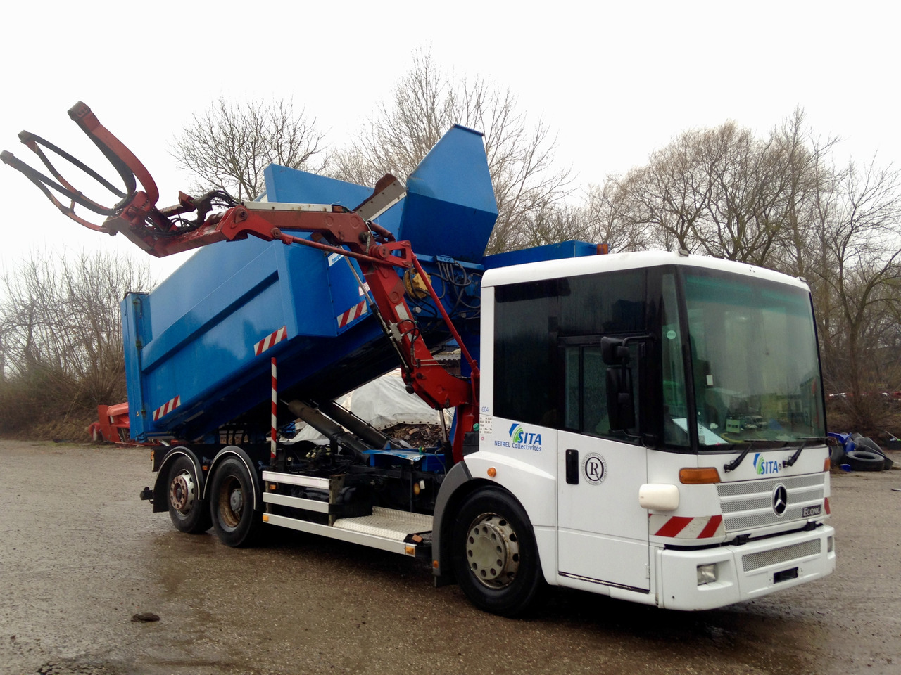 MERCEDES-BENZ ECONIC - 垃圾车:图1 MERCEDES-BENZ ECONIC - 垃圾车:图1