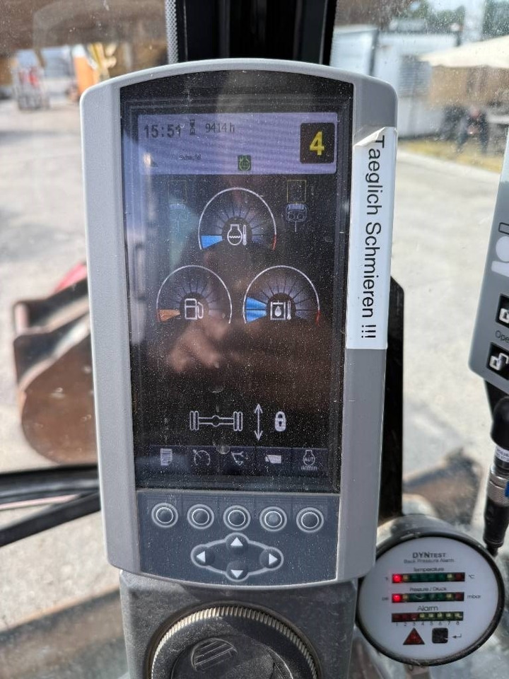 轮式挖掘机 CAT M 316 D：图9