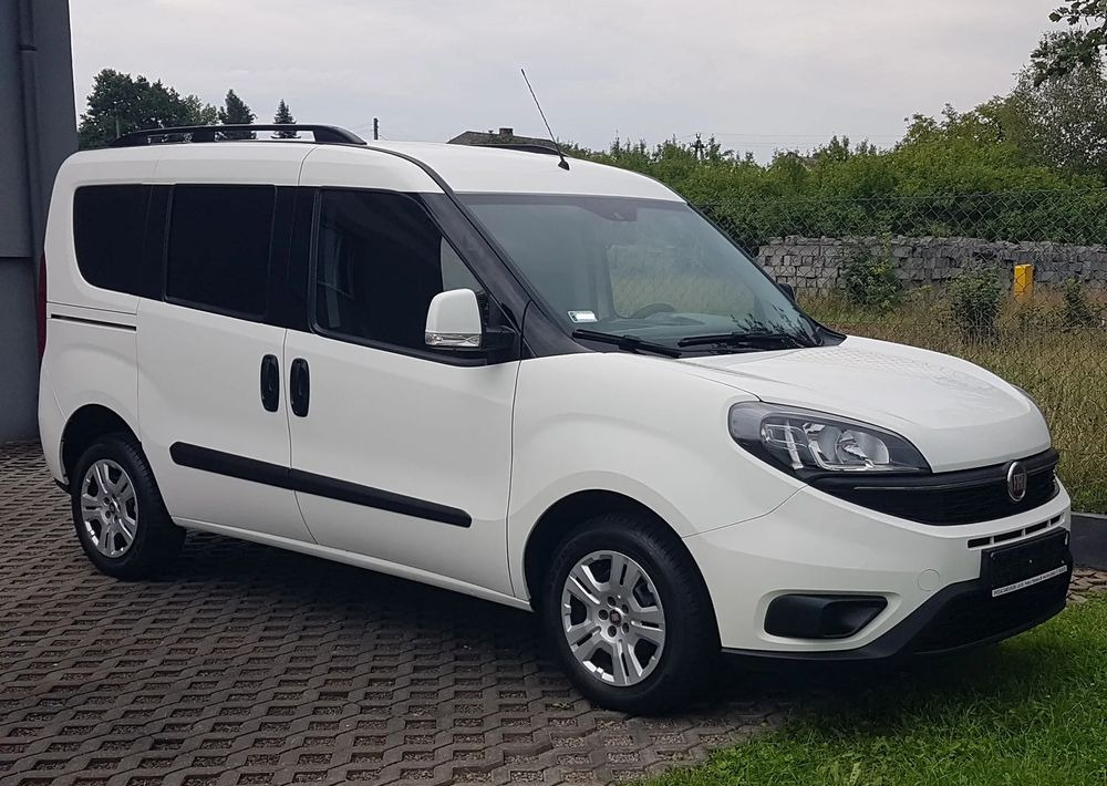 Fiat Doblo 1.6 Multijet 16V Easy - 汽车:图1 Fiat Doblo 1.6 Multijet 16V Easy - 汽车:图1