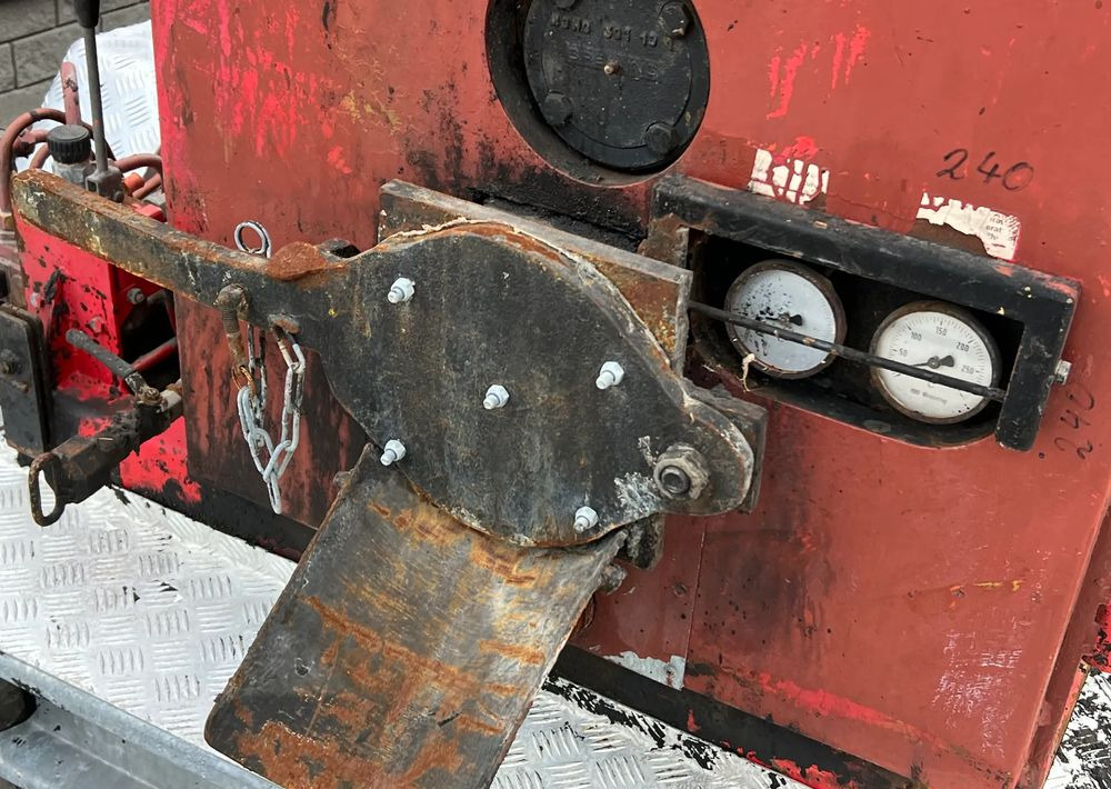 Caterpillar Remonter Drogowy Recykler Samojezdny BREINING Sprowadzony Bardzo Dobry Stan - 碾压机:图5 Caterpillar Remonter Drogowy Recykler Samojezdny BREINING Sprowadzony Bardzo Dobry Stan - 碾压机:图5