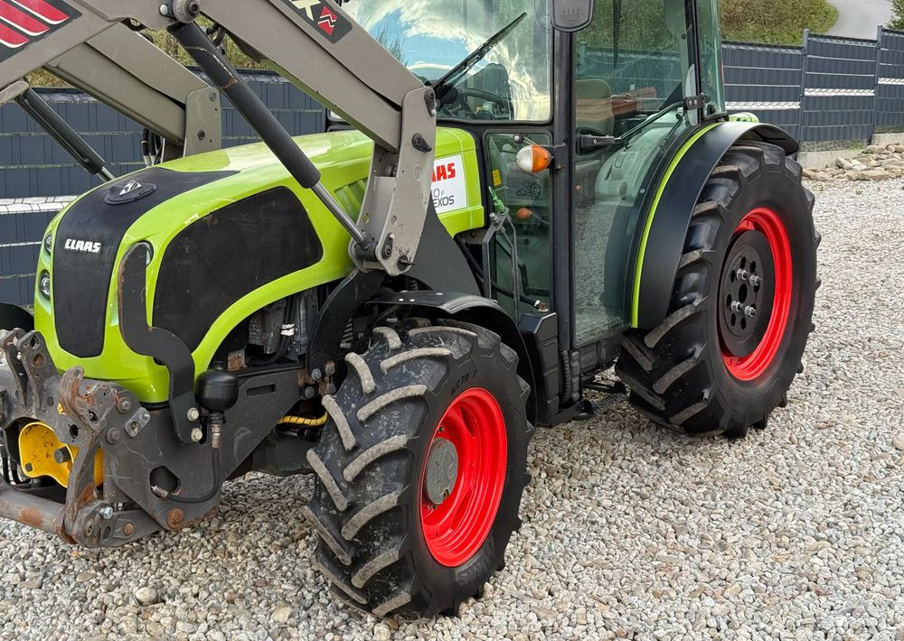 Claas * 240 F NEXOS CLAAS * 4x4 * Sadowniczy * Tur MX F304 * TUZ * Wałek WOM* Ciągnik * Traktor * - 拖拉机:图5 Claas * 240 F NEXOS CLAAS * 4x4 * Sadowniczy * Tur MX F304 * TUZ * Wałek WOM* Ciągnik * Traktor * - 拖拉机:图5