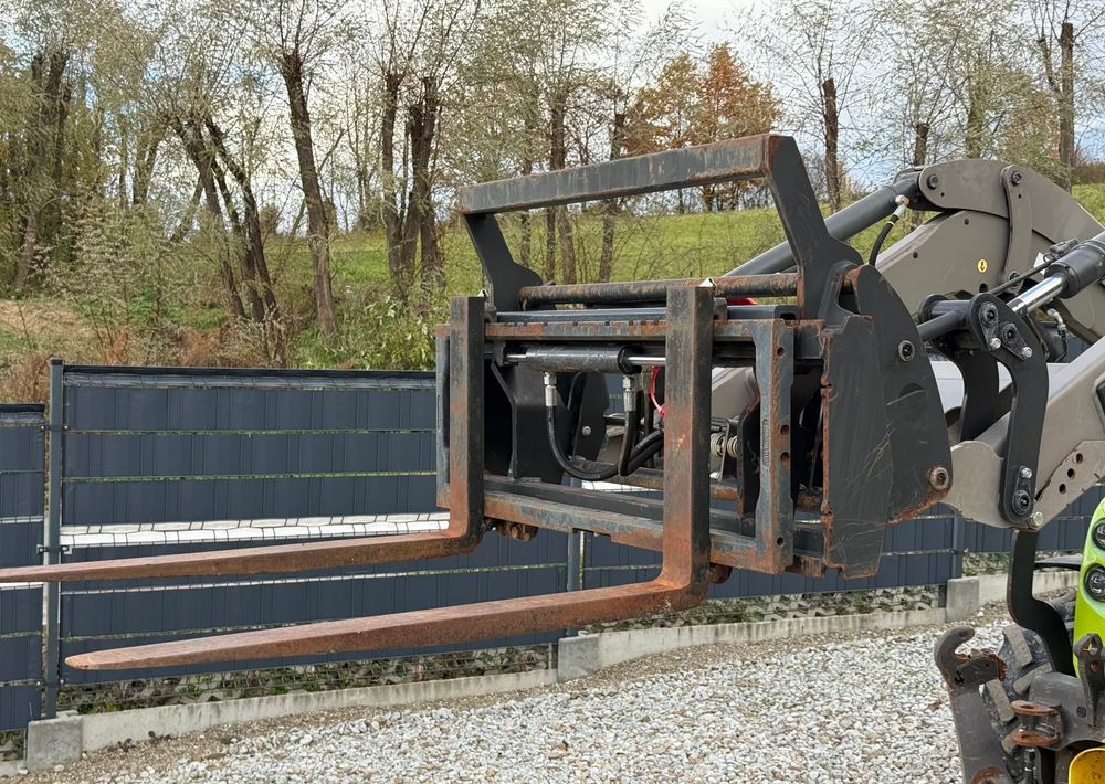 Claas * 240 F NEXOS CLAAS * 4x4 * Sadowniczy * Tur MX F304 * TUZ * Wałek WOM* Ciągnik * Traktor * - 拖拉机:图2 Claas * 240 F NEXOS CLAAS * 4x4 * Sadowniczy * Tur MX F304 * TUZ * Wałek WOM* Ciągnik * Traktor * - 拖拉机:图2