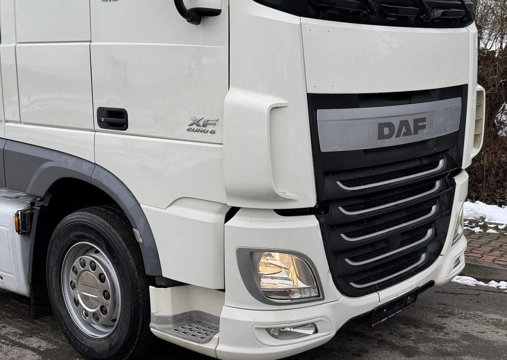 DAF * Zestaw * DAF 106 Euro 6 + Naczepa Krone * Bardzo Dobry Stan - 牵引车, 侧帘半拖车:图3 DAF * Zestaw * DAF 106 Euro 6 + Naczepa Krone * Bardzo Dobry Stan - 牵引车, 侧帘半拖车:图3