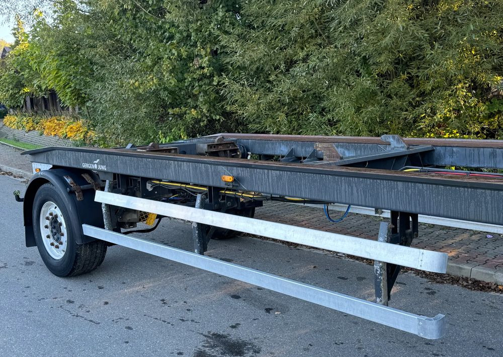 Kögel * Przyczepa Do Przewozu Kontenerów * - 滚出式/ 箕斗拖车:图4 Kögel * Przyczepa Do Przewozu Kontenerów * - 滚出式/ 箕斗拖车:图4