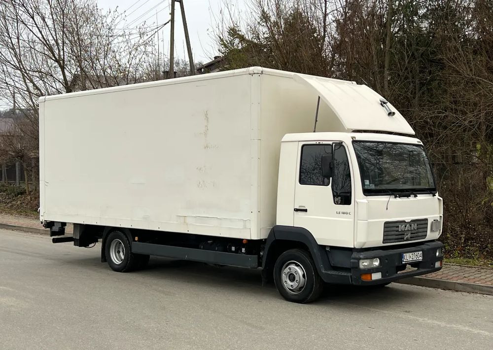 MAN MAN 8-180 KONTENER WINDA ZAŁADOWCZA - 厢式卡车:图2 MAN MAN 8-180 KONTENER WINDA ZAŁADOWCZA - 厢式卡车:图2