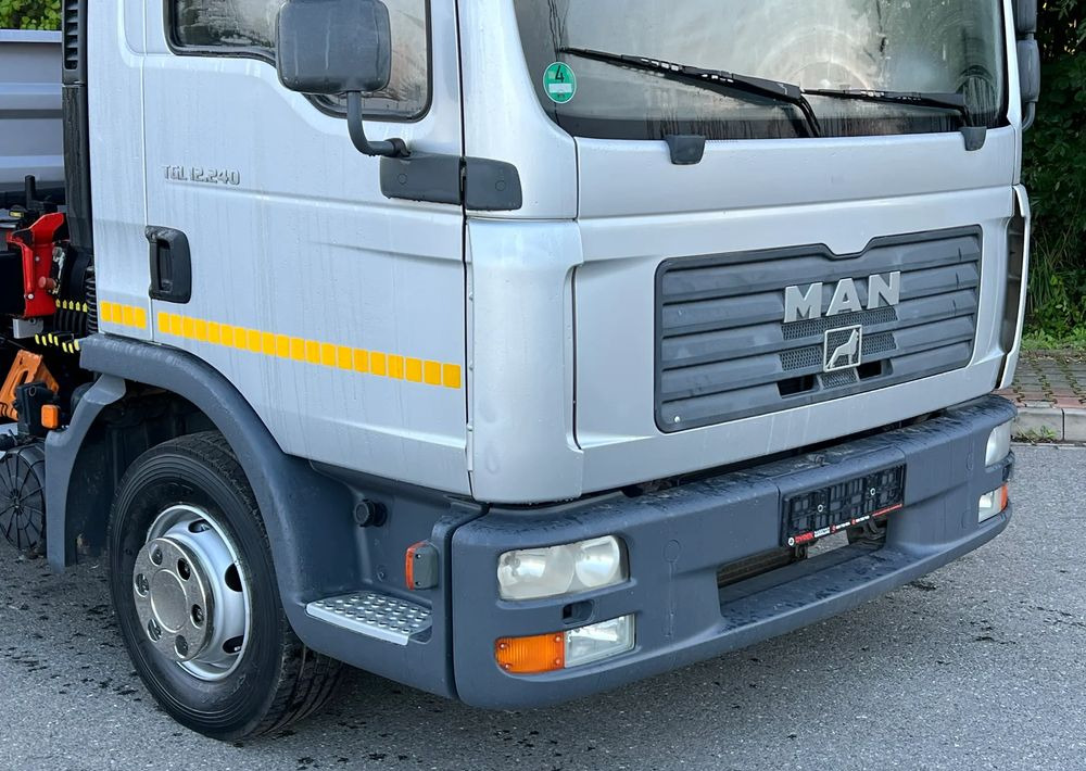 MAN MAN TGL 12-240 Kiper Wywrotka 4x2 Kran PALFINGER PK 12500 BARDZO DOBRY STAN - 翻斗车:图3 MAN MAN TGL 12-240 Kiper Wywrotka 4x2 Kran PALFINGER PK 12500 BARDZO DOBRY STAN - 翻斗车:图3