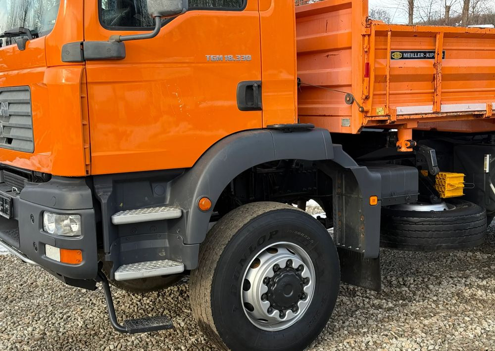 MAN * TGM 18-330 MAN 4x4 HDS Hiab 122 * Kiper Wywrotka * Bardzo Dobry Stan - 翻斗车:图5 MAN * TGM 18-330 MAN 4x4 HDS Hiab 122 * Kiper Wywrotka * Bardzo Dobry Stan - 翻斗车:图5