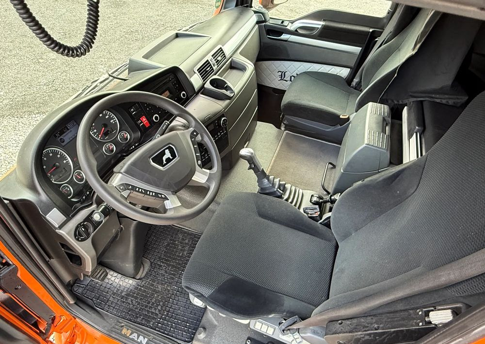 MAN * TGS 26.480 MAN * Kiper / Wywrotka * 6x4 * Sprowadzona * Bordmatik * Stan Perfekcyjny - 翻斗车:图5 MAN * TGS 26.480 MAN * Kiper / Wywrotka * 6x4 * Sprowadzona * Bordmatik * Stan Perfekcyjny - 翻斗车:图5