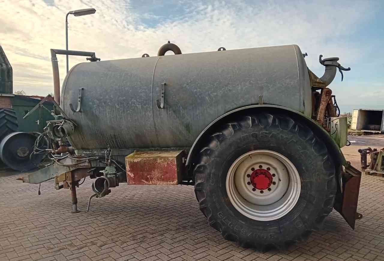 Ipsam 8000 l. mesttank wormpomp mestverwerking - 浆罐车:图3 Ipsam 8000 l. mesttank wormpomp mestverwerking - 浆罐车:图3