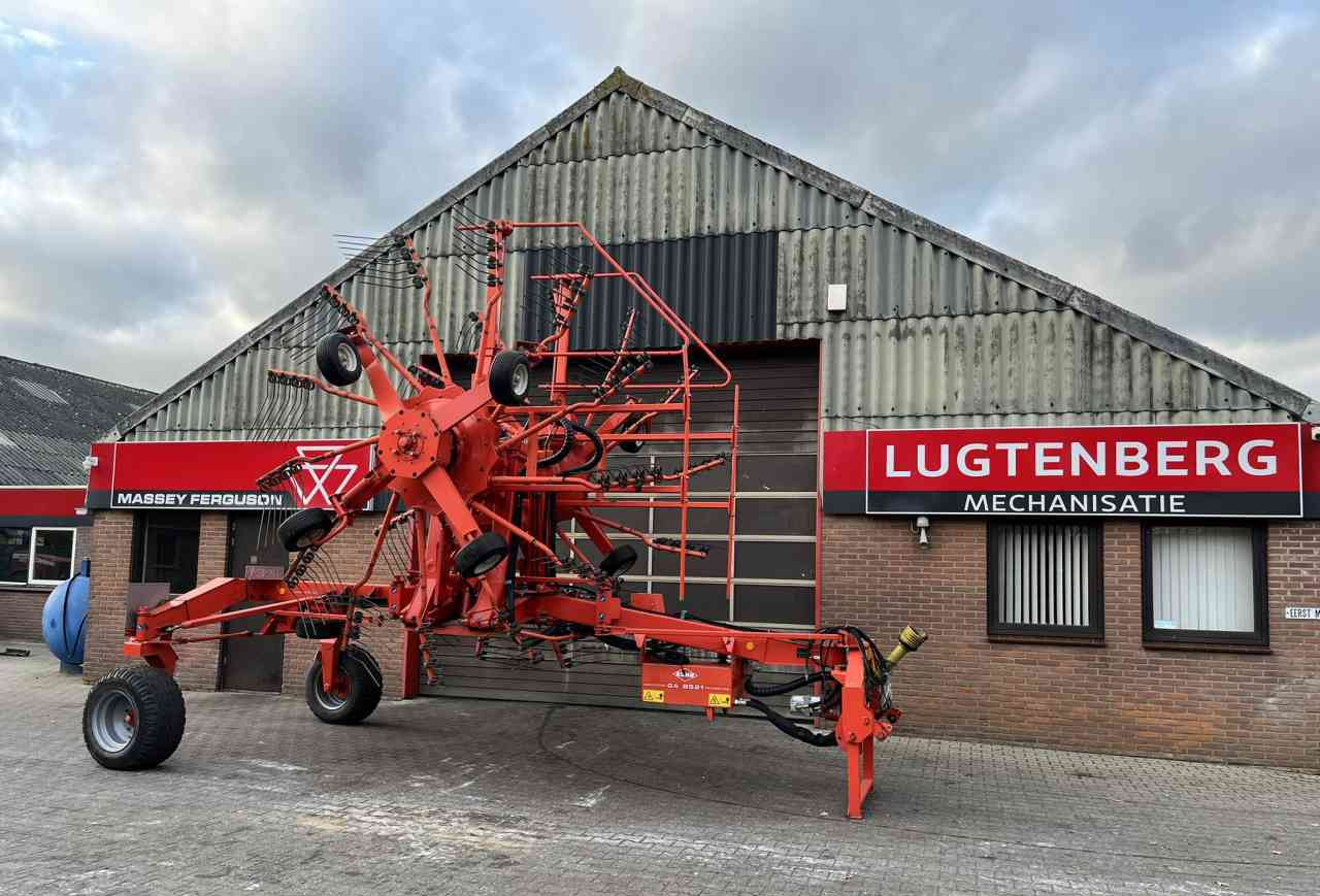Kuhn GA 8521 zwadhark zwiller rugger rake weidebouwmachines - 翻草机/ 搂草机:图1 Kuhn GA 8521 zwadhark zwiller rugger rake weidebouwmachines - 翻草机/ 搂草机:图1