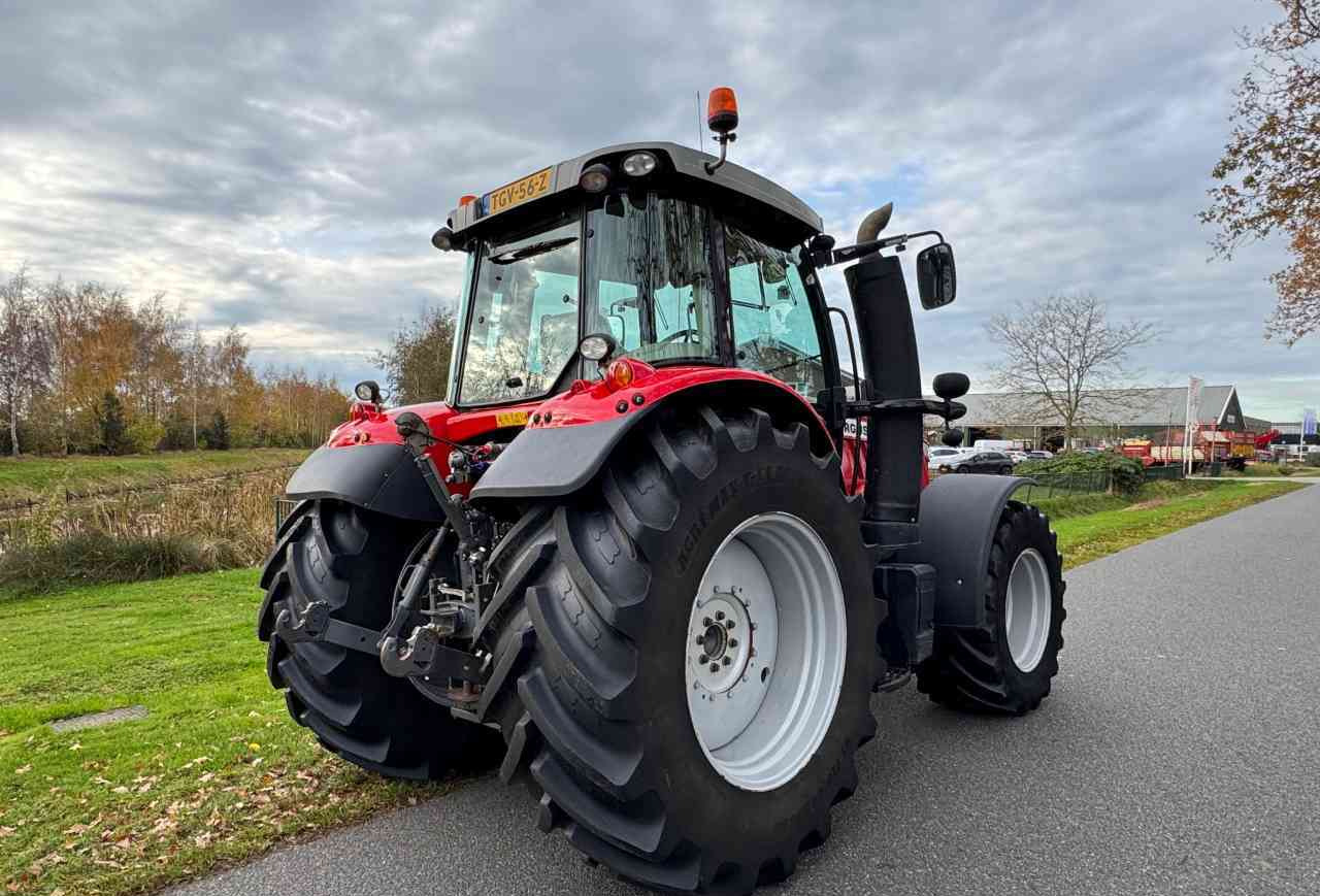 Massey Ferguson 7716 Dyna-6 Essential *Verkocht/sold* - 拖拉机:图3 Massey Ferguson 7716 Dyna-6 Essential *Verkocht/sold* - 拖拉机:图3