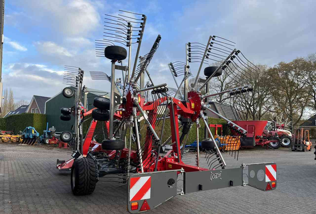 Massey Ferguson RK 1254 TRC Gen 2 zwadhark weidebouwmachines - 翻草机/ 搂草机:图5 Massey Ferguson RK 1254 TRC Gen 2 zwadhark weidebouwmachines - 翻草机/ 搂草机:图5