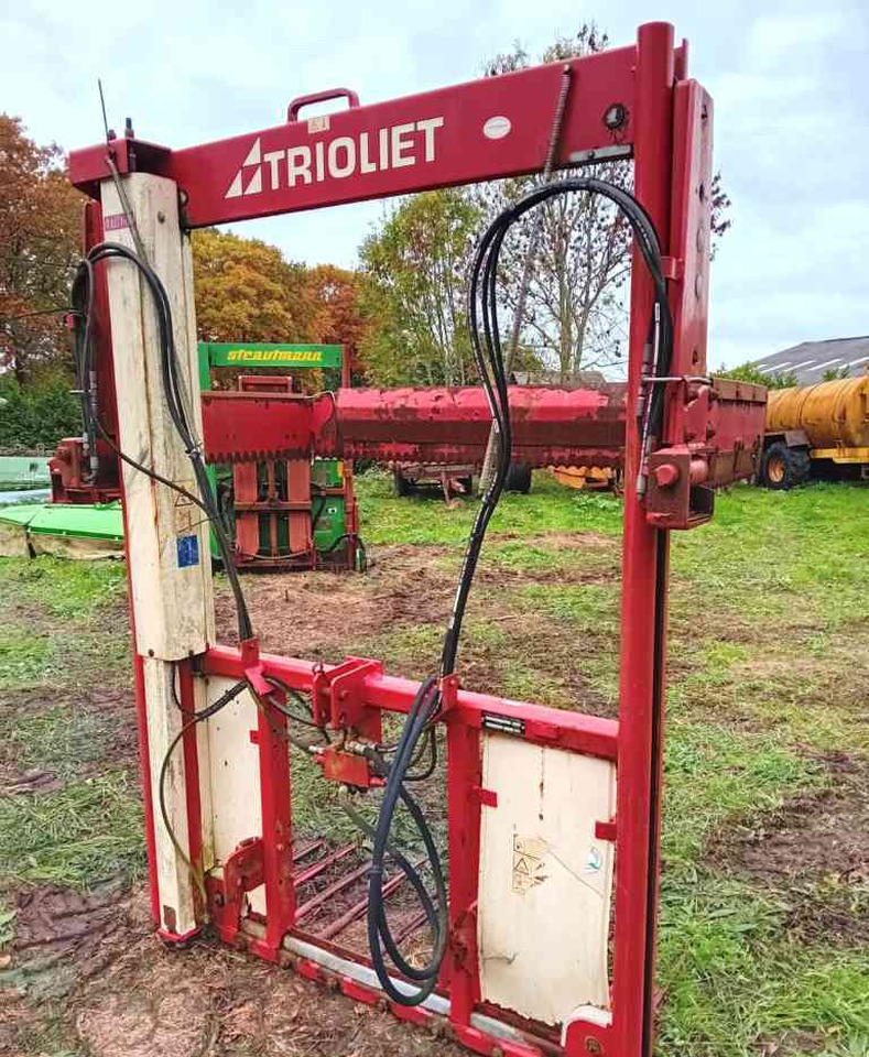 Trioliet TU170 kuilvoersnijder voermachines - 筒仓设备:图1 Trioliet TU170 kuilvoersnijder voermachines - 筒仓设备:图1