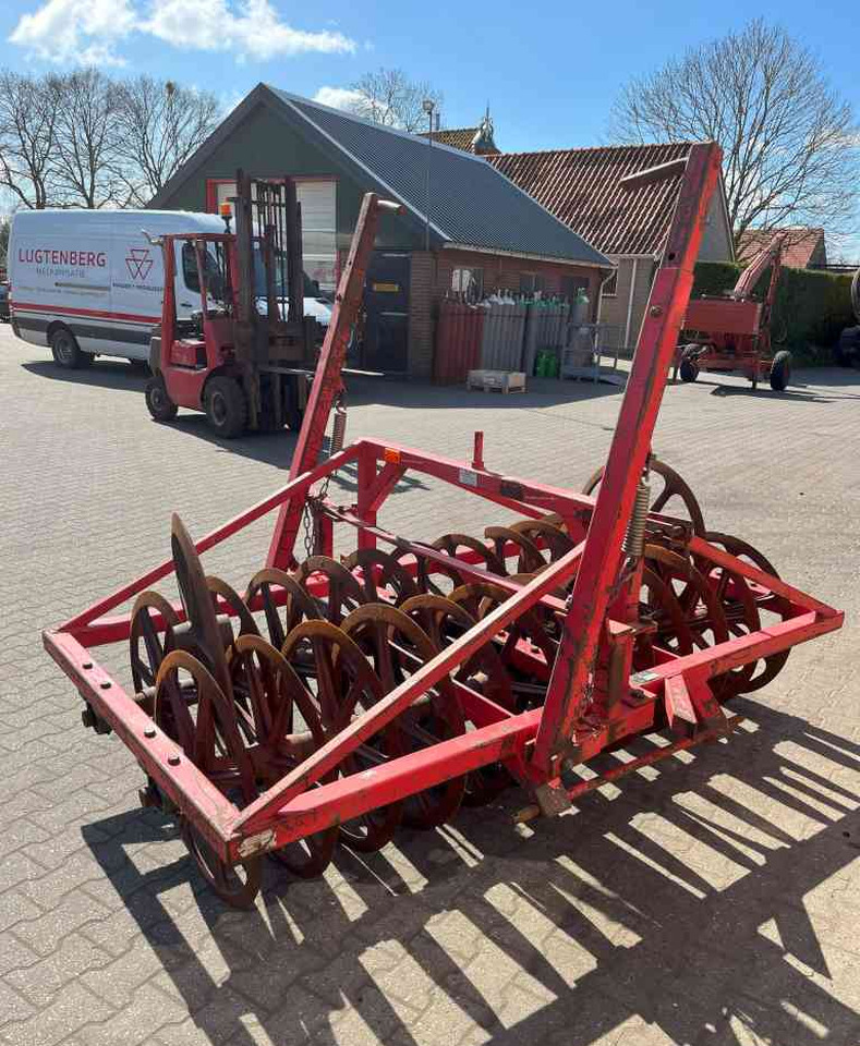 Zibo VP70 11/12 vorenpakker 2,50 m. grondbewerking - 农场碾压机:图4 Zibo VP70 11/12 vorenpakker 2,50 m. grondbewerking - 农场碾压机:图4