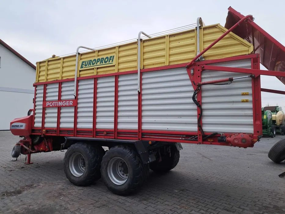Przyczepa samozbierająca Pottinger Europrofi 5000 - 自装式货车:图3 Przyczepa samozbierająca Pottinger Europrofi 5000 - 自装式货车:图3