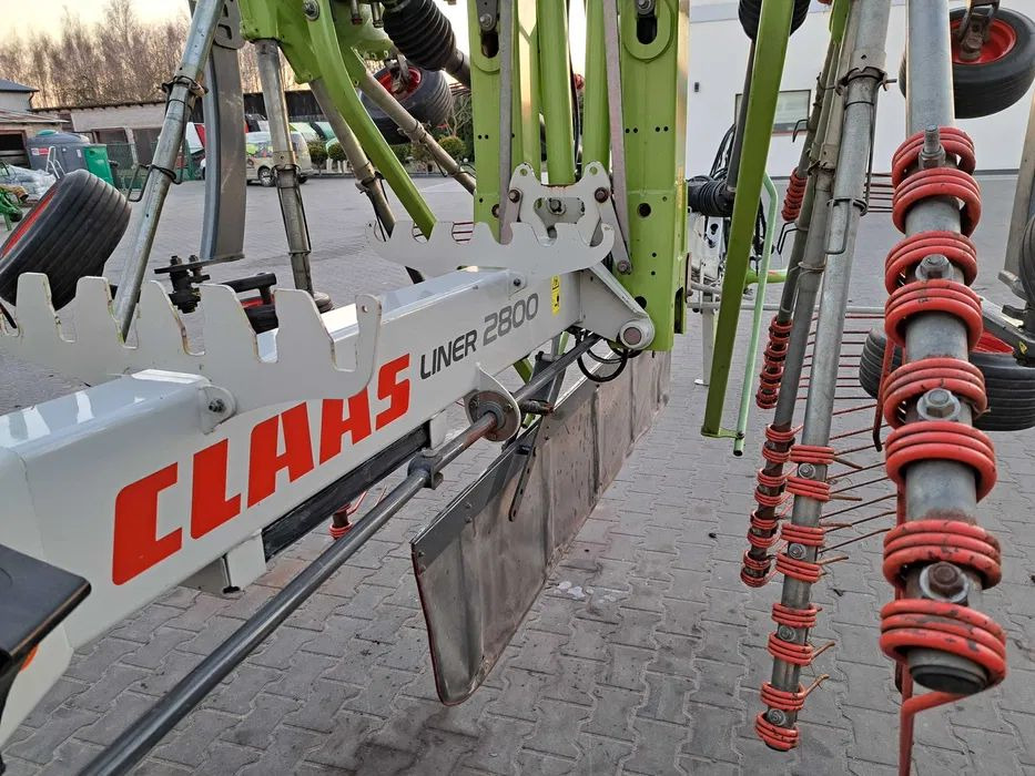 Zgrabiarka Claas liner 2800 - 翻草机/ 搂草机:图5 Zgrabiarka Claas liner 2800 - 翻草机/ 搂草机:图5