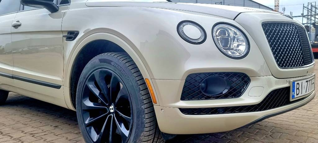 汽车 Bentley BENTAYGA 6.0 W12:图14 汽车 Bentley BENTAYGA 6.0 W12:图14
