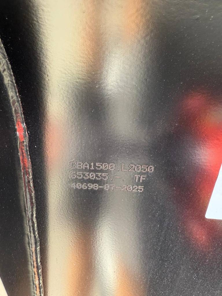 Manitou CBA 1500 L2050 653035 2025 - 铲斗 适用于 建筑机械:图5 Manitou CBA 1500 L2050 653035 2025 - 铲斗 适用于 建筑机械:图5