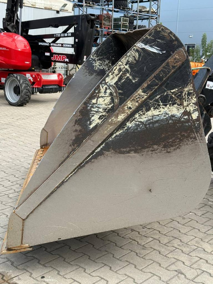 Manitou CBA 2500 LDR 2450mm 2,5m3 570554 - 铲斗 适用于 建筑机械:图2 Manitou CBA 2500 LDR 2450mm 2,5m3 570554 - 铲斗 适用于 建筑机械:图2