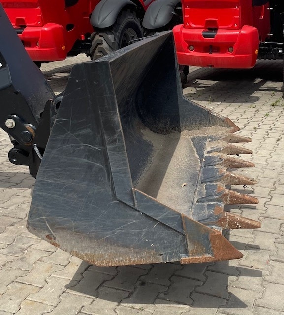 Manitou CBC 650 L 1850 - 铲斗 适用于 建筑机械:图3 Manitou CBC 650 L 1850 - 铲斗 适用于 建筑机械:图3