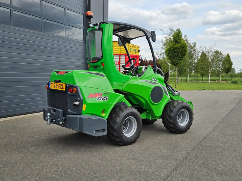 Avant 755i TDL+ mini-shovel - 紧凑型轨道装载机:图4 Avant 755i TDL+ mini-shovel - 紧凑型轨道装载机:图4