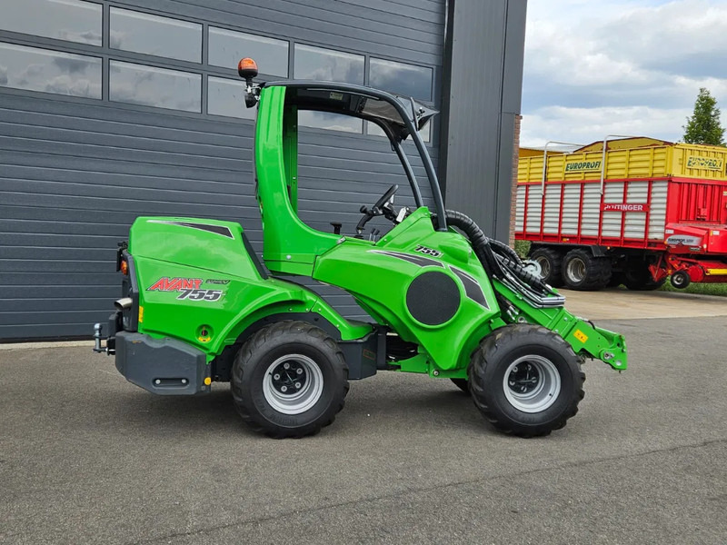 Avant 755i TDL+ mini-shovel - 紧凑型轨道装载机:图3 Avant 755i TDL+ mini-shovel - 紧凑型轨道装载机:图3