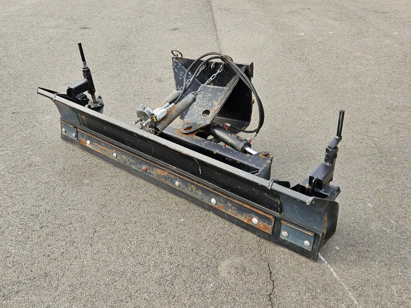 Avant Dozerblad / Sneeuwschuif - 附件 适用于 农业机械:图3 Avant Dozerblad / Sneeuwschuif - 附件 适用于 农业机械:图3