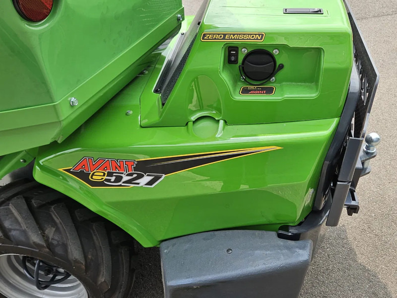 紧凑型轨道装载机 Avant E527 Rental mini-shovel：图13