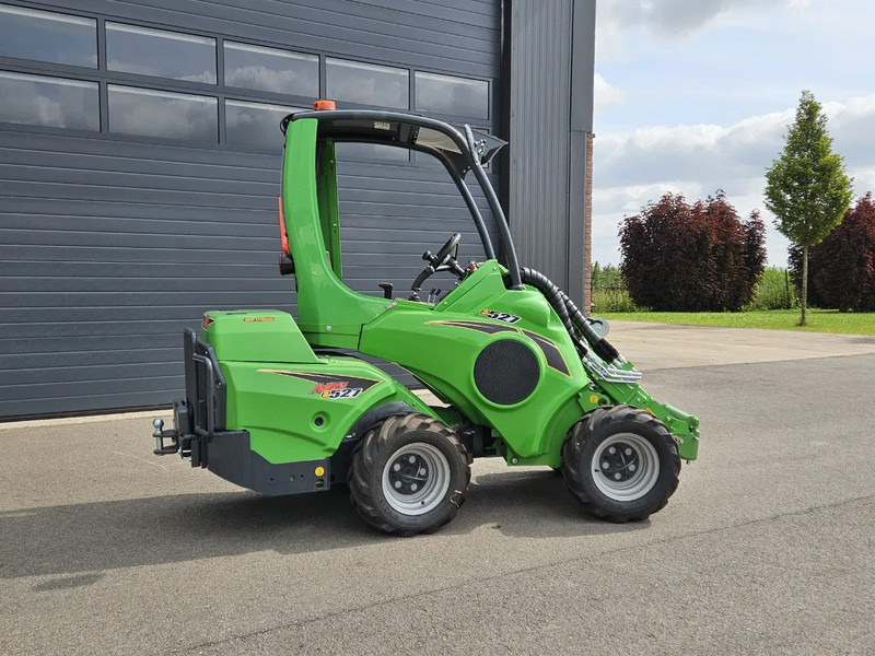 Avant E527 mini-shovel - 紧凑型轨道装载机:图3 Avant E527 mini-shovel - 紧凑型轨道装载机:图3