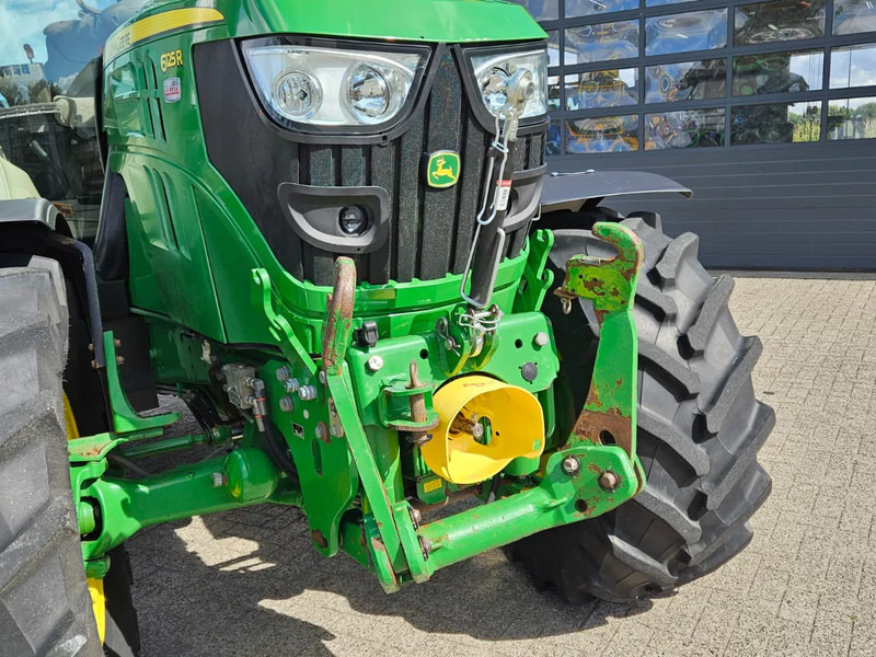 John Deere 6125R Autopower - 拖拉机:图4 John Deere 6125R Autopower - 拖拉机:图4