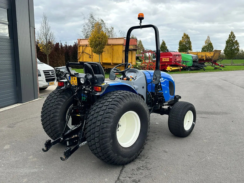 New Holland Boomer 55 - 紧凑型拖拉机:图3 New Holland Boomer 55 - 紧凑型拖拉机:图3