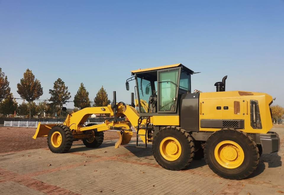 NEW MAXUS Cummins Road Grader Warranty up to 10 Years НОВА дорожня рівнялка MAXUS Cummins Гарантія до 10 Років NOWA równiarka drogowa MAXUS Cummins Gwarancja do 10 LAT - 平路机:图5 NEW MAXUS Cummins Road Grader Warranty up to 10 Years НОВА дорожня рівнялка MAXUS Cummins Гарантія до 10 Років NOWA równiarka drogowa MAXUS Cummins Gwarancja do 10 LAT - 平路机:图5