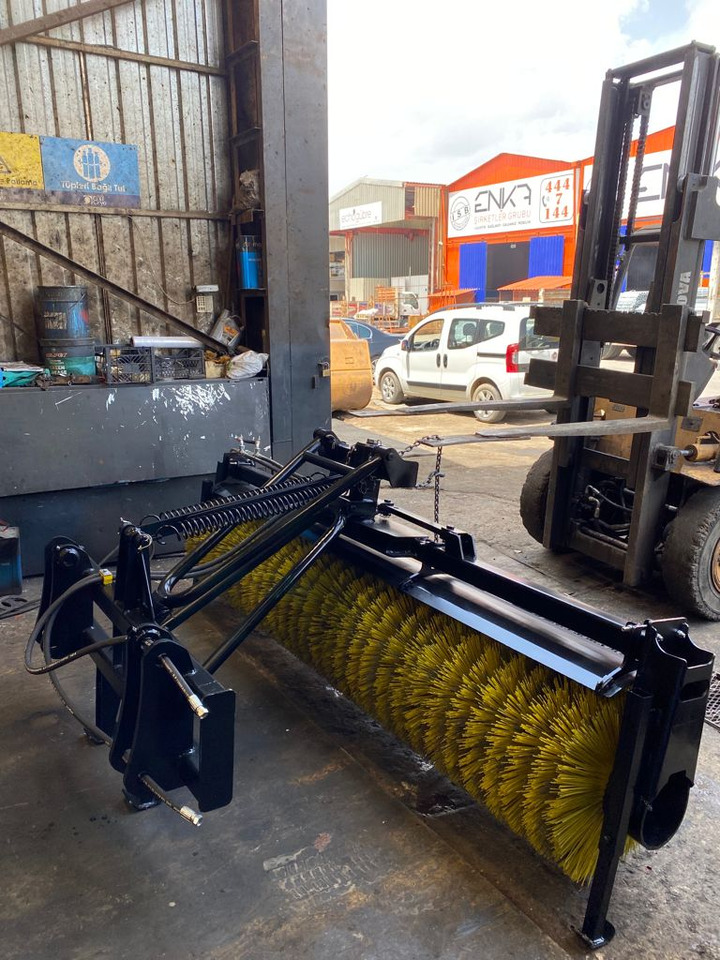 Bobcat - 扫地机 适用于 建筑机械:图4 Bobcat - 扫地机 适用于 建筑机械:图4