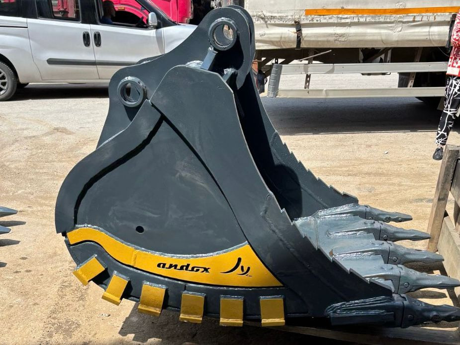 Doosan DX225 - 挖掘机铲斗 适用于 挖掘机:图2 Doosan DX225 - 挖掘机铲斗 适用于 挖掘机:图2