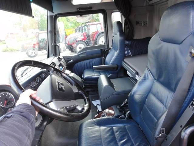 MAN TGA 26.530 - 牵引车:图2 MAN TGA 26.530 - 牵引车:图2