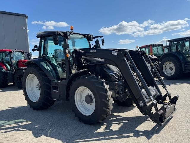 Valtra G125 Ecopower Active, 115 uur!! FH+PTO+Voorlader - 拖拉机:图4 Valtra G125 Ecopower Active, 115 uur!! FH+PTO+Voorlader - 拖拉机:图4