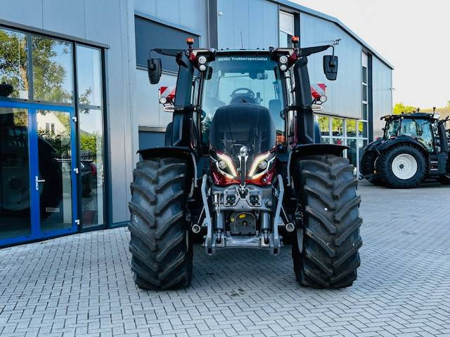 Valtra Q305 DEMO Super Compleet! - 拖拉机:图5 Valtra Q305 DEMO Super Compleet! - 拖拉机:图5