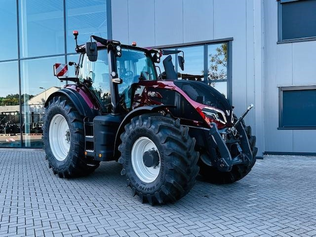 Valtra Q305 DEMO Super Compleet! - 拖拉机:图2 Valtra Q305 DEMO Super Compleet! - 拖拉机:图2