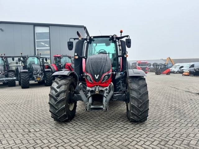 Valtra T144 Hitech - 拖拉机:图5 Valtra T144 Hitech - 拖拉机:图5