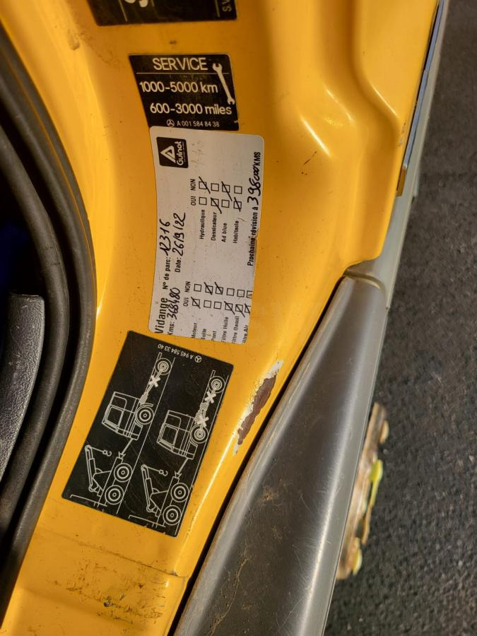 吊钩升降车 Mercedes Atego 1622：图21