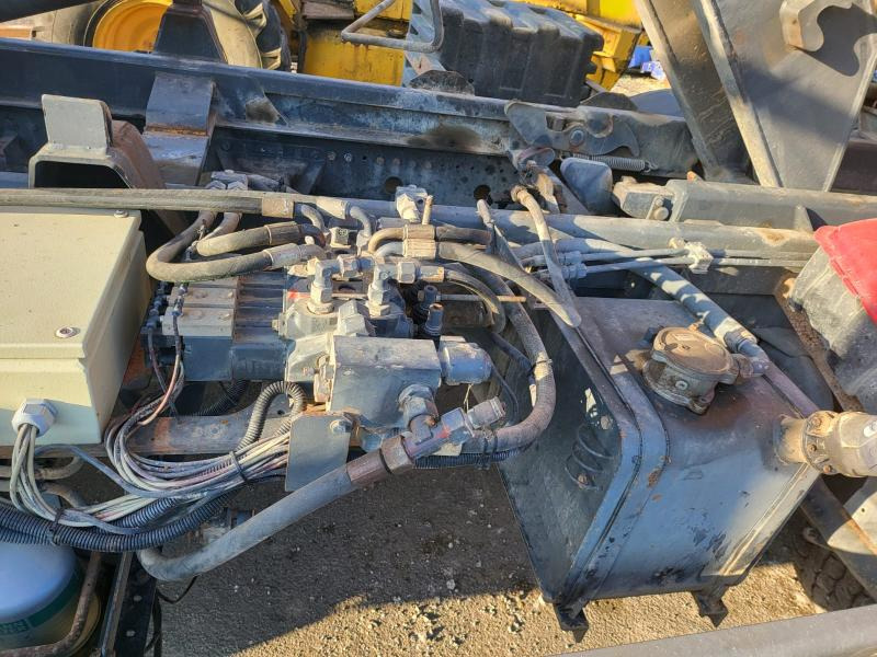 吊钩升降车 Mercedes Atego 1622：图24