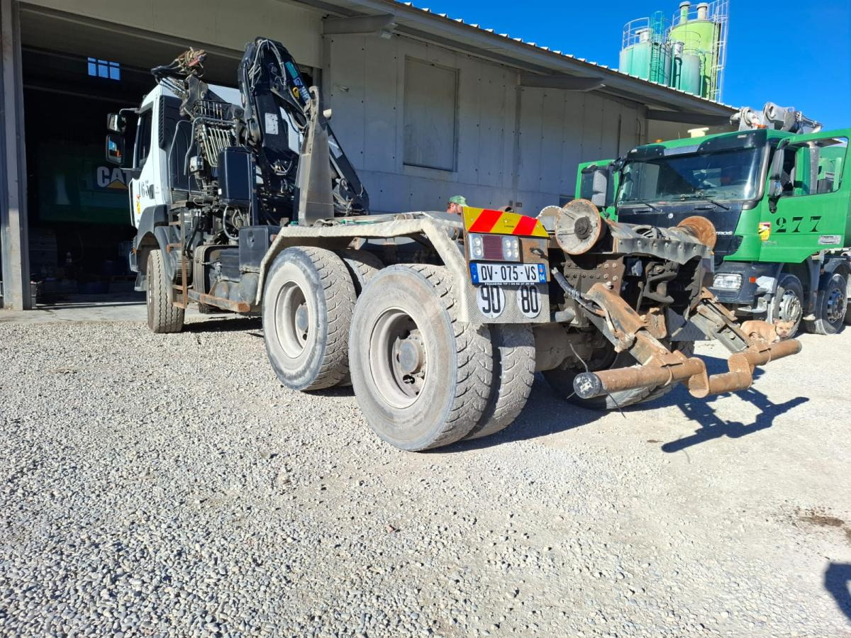 Renault 370 DXI - 吊钩升降车, 起重车:图5 Renault 370 DXI - 吊钩升降车, 起重车:图5