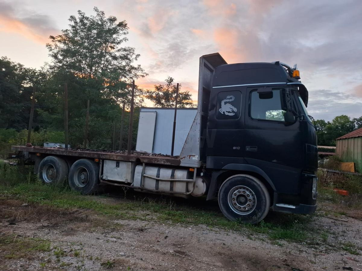 Volvo FH16 - 610 - 栏板式/ 平板卡车:图4 Volvo FH16 - 610 - 栏板式/ 平板卡车:图4