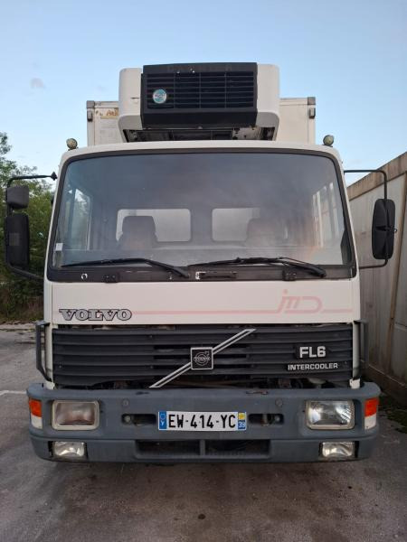 Volvo FL6 - 冷藏车:图3 Volvo FL6 - 冷藏车:图3