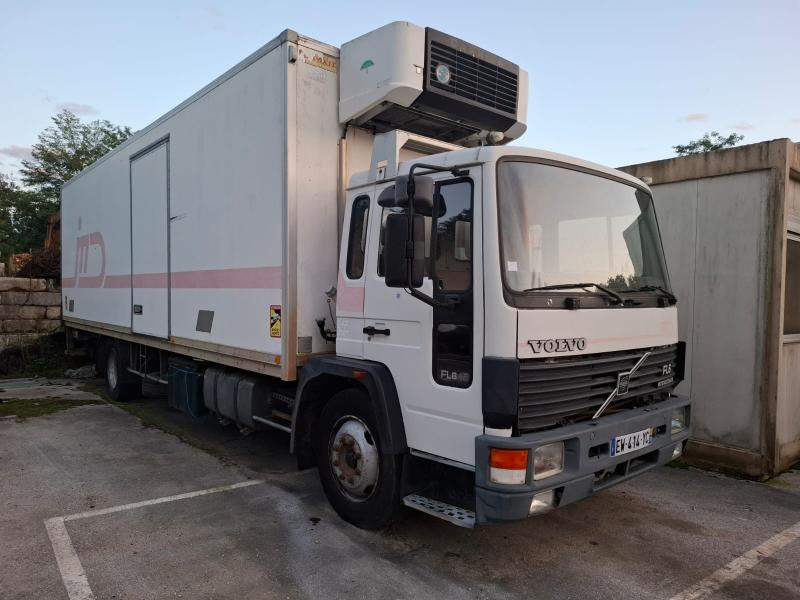Volvo FL6 - 冷藏车:图2 Volvo FL6 - 冷藏车:图2