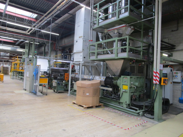 A.M.U. AMUT FLAT FILM EXTRUDER EA-130 FÜR PS - 包装机械:图1 A.M.U. AMUT FLAT FILM EXTRUDER EA-130 FÜR PS - 包装机械:图1