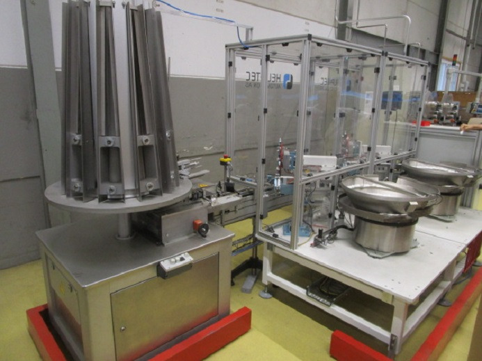 DECKEL ETIKETTIER ANLAGE SCHLEUTER GU 2 DO MIT 2xLÖFFELEINLEGESTATIONEN - 包装机械:图1 DECKEL ETIKETTIER ANLAGE SCHLEUTER GU 2 DO MIT 2xLÖFFELEINLEGESTATIONEN - 包装机械:图1