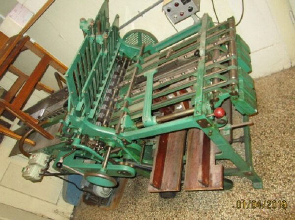 DUX 1295-69 - 折页机:图1 DUX 1295-69 - 折页机:图1